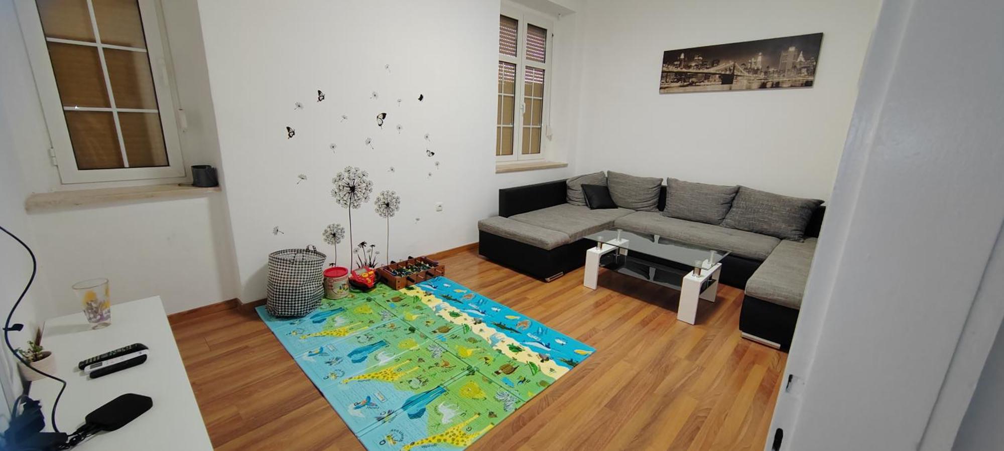 Apartma Leon